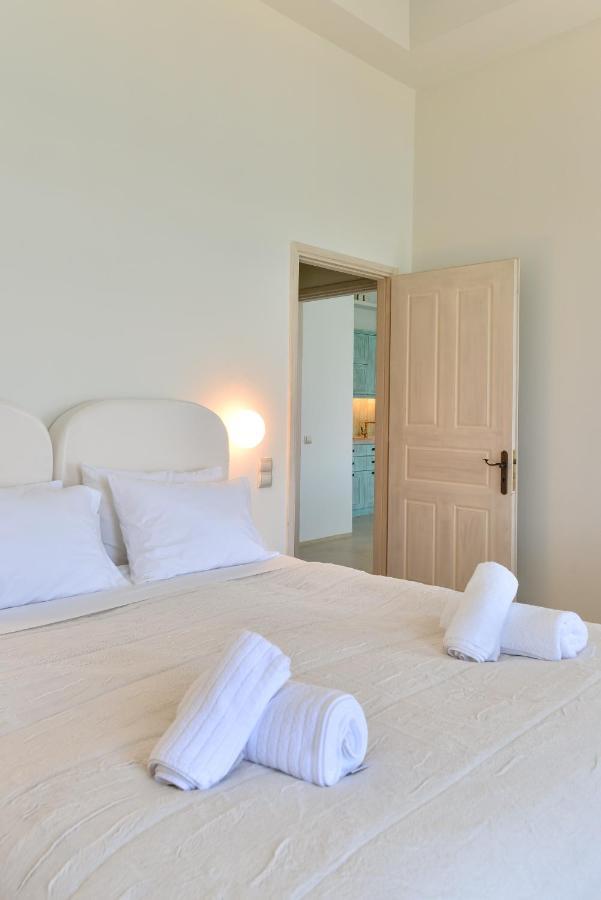 White Memories, Seafront Luxury Apartment Mykonos Mykonos Town Екстер'єр фото